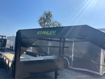 New 2025 STANLEY TRAILERS 83X24 GOOSENECK PIPE TOP Utility Trailer 14K STAND UP RAMPS