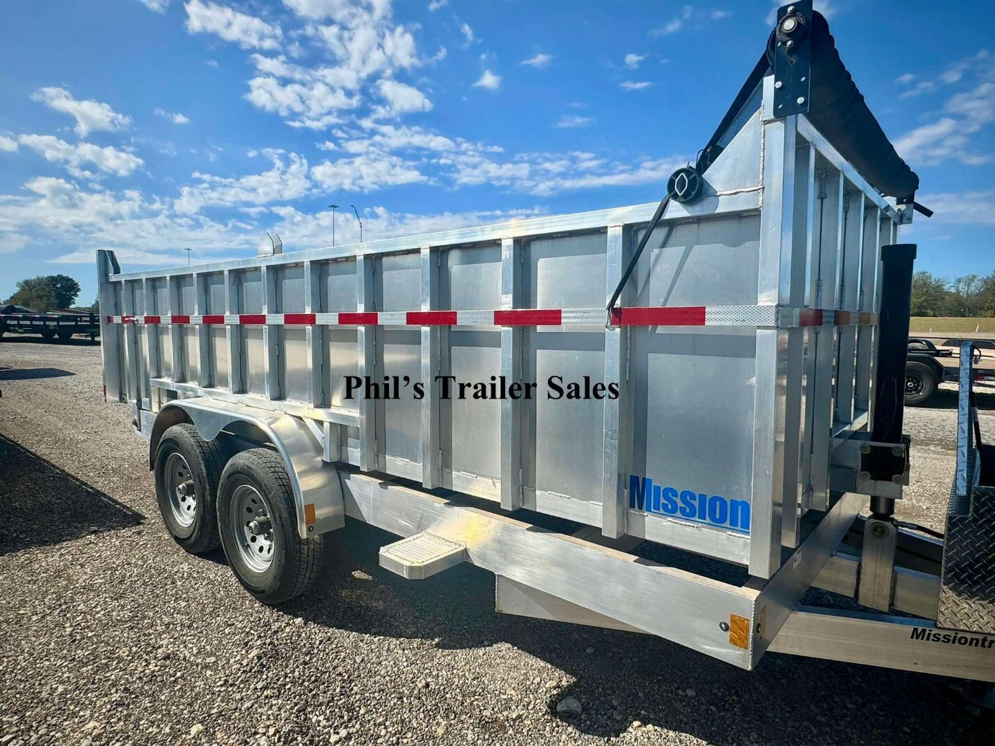 New RED TAG SALE!! 2023 Mission 7X16 ALL ALUMINUM DUMP TRAILER 36'' SIDES FACTORY DEMO SALE! Dump Trailer ONLY 1 AVAILABLE AT THIS PRICE!