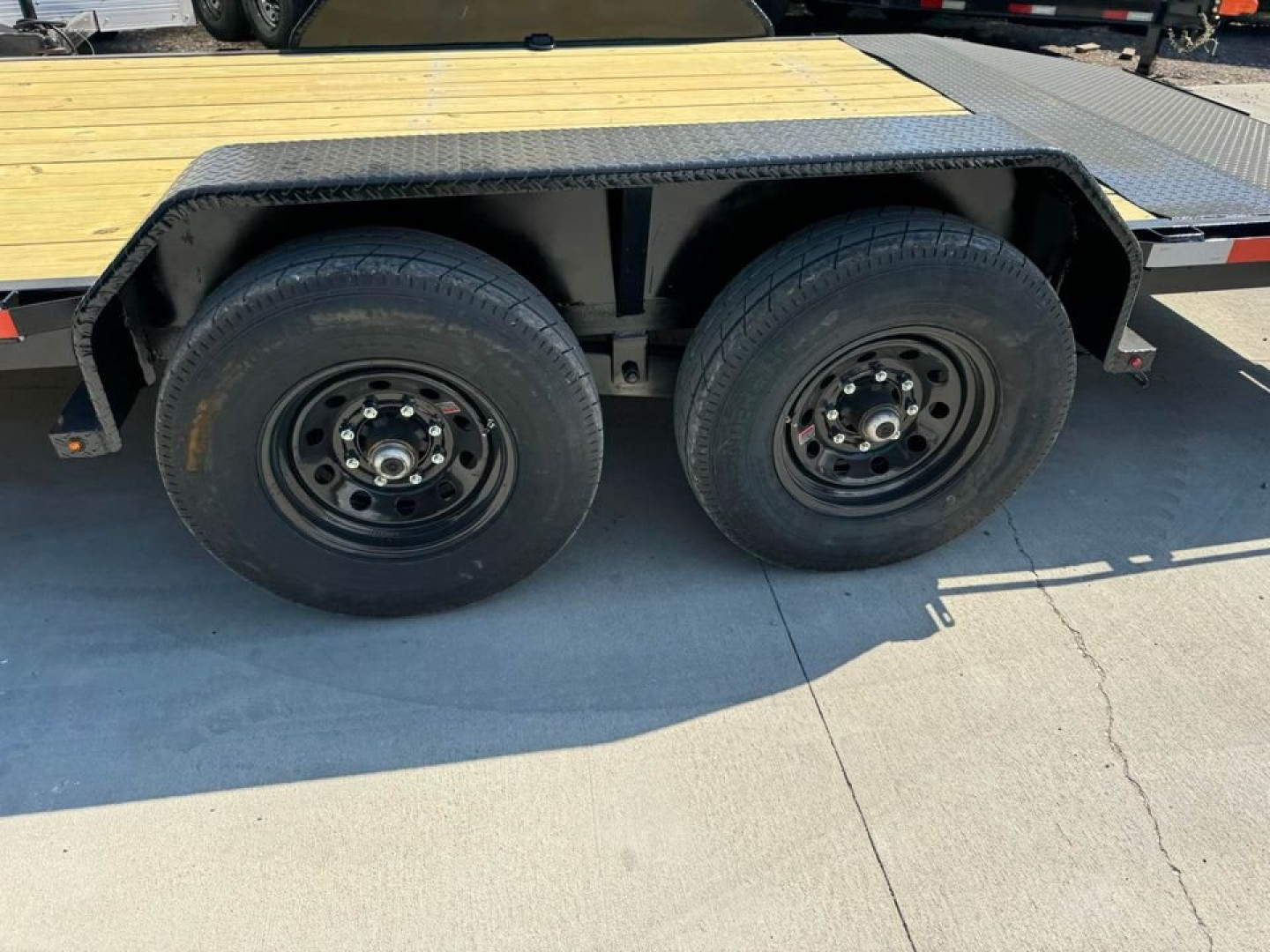 New 2025 Stanley Trailers 83X20 GOOSENECK 14K Equipment Trailer OPEN CAR HAULER