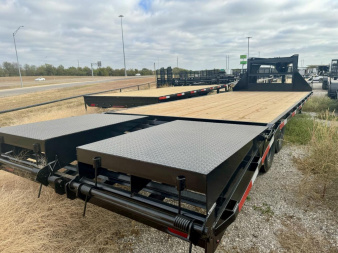 New 2025 Stanley Trailers 102 X 25 GOOSENECK DECK OVER Equipment Trailer 5' MEGA RAMPS