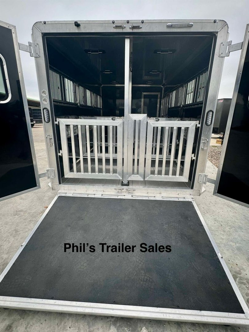 New 2025 Frontier Trailers 6 PEN LOW PRO LIVESTOCK TRAILER Stock / Stock Combo Trailer