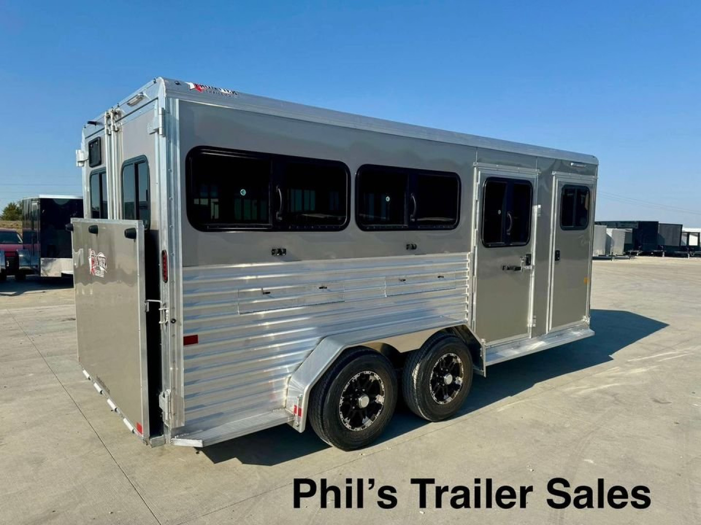 New 2025 Frontier Trailers 6 PEN LOW PRO LIVESTOCK TRAILER Stock / Stock Combo Trailer