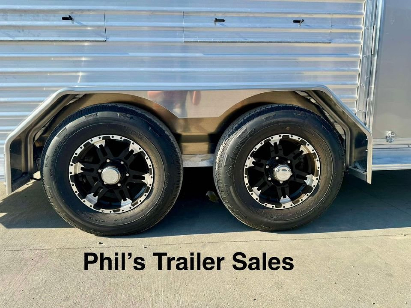 New 2025 Frontier Trailers 6 PEN LOW PRO LIVESTOCK TRAILER Stock / Stock Combo Trailer