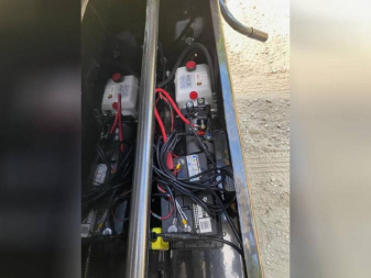 New 2025 IRON BULL 20' ROLL OFF DUMP TRAILERS WITH 3 BINS Dump Trailer