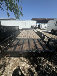 Used 2022 USED Cardinal 82X18 TANDEM 6K AXLES PIPETOP UTILITY Utility Trailer RENT TO OWN FOR ONLY $540 DOWN!