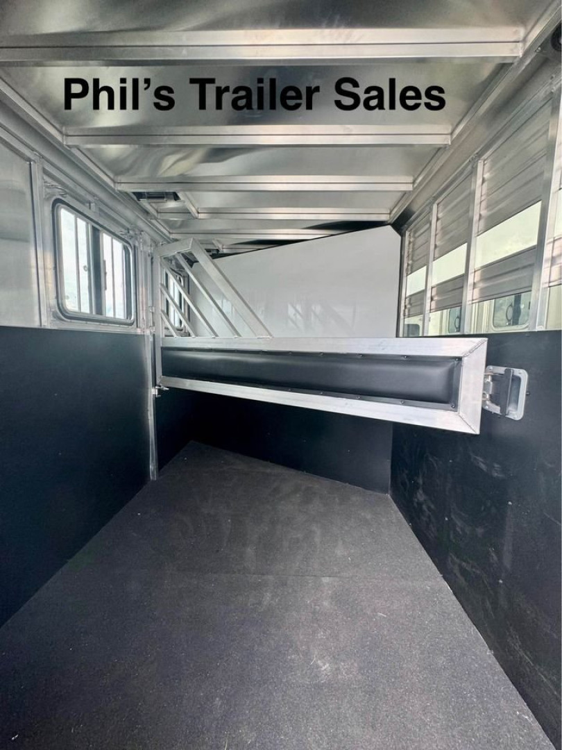 New 2023 Frontier Trailers 2 HORSE COLT SERIES FACTORY DEMO UNIT Stock / Stock Combo Trailer ONLY 1 AVAILABLE AT THIS PRICE!