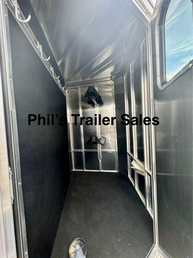 New 2023 Frontier Trailers 2 HORSE COLT SERIES FACTORY DEMO UNIT Stock / Stock Combo Trailer ONLY 1 AVAILABLE AT THIS PRICE!