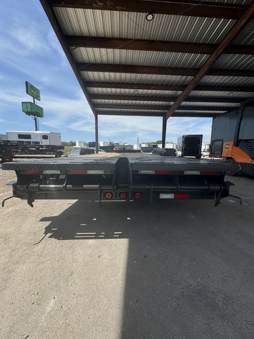 New 24' Iron Bull IRON BULL Equipment Trailer4