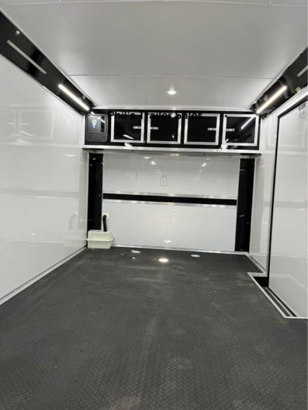 New CONTINENTAL CARGO 34 2 CAR RACE TRAILER ENCLOSED TRAILER Continental Cargo Car / Racing Trailer Car / Racing Trailer