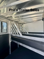 New 2023 Frontier Trailers 3 HORSE SLANT TRAILER STRIDER LITE SERIES Stock / Stock Combo Trailer FACTORY DEMO ONLY 1 AVAILABLE AT THIS PRICE!