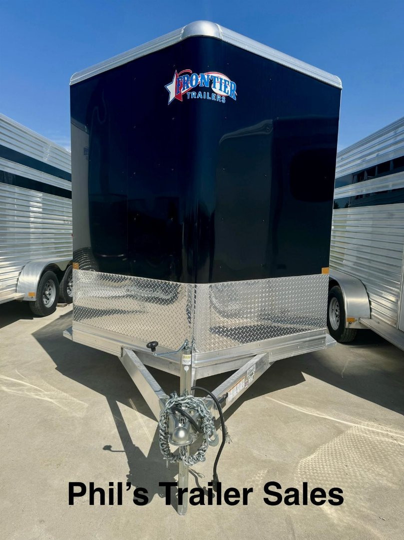 New STOCK Trailers 16'7 " LIVE STOCK TRAILER STOCK / HORSE TRAILER ALL ALUMINUM Stock / Stock Combo Trailer FACTORY DEMO SALE ONLY 1 AVAILABLE AT THIS PRICE DEALER DEMO