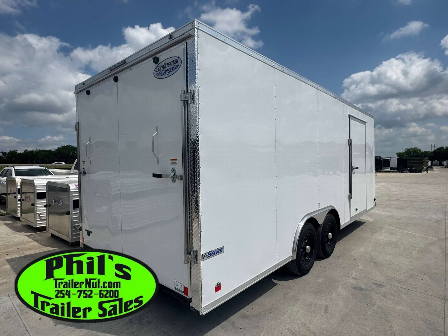 New 2025 Continental Cargo 8.5X20 ENCLOSED TRAILER Car / Racing Trailer 7' INTERIOR