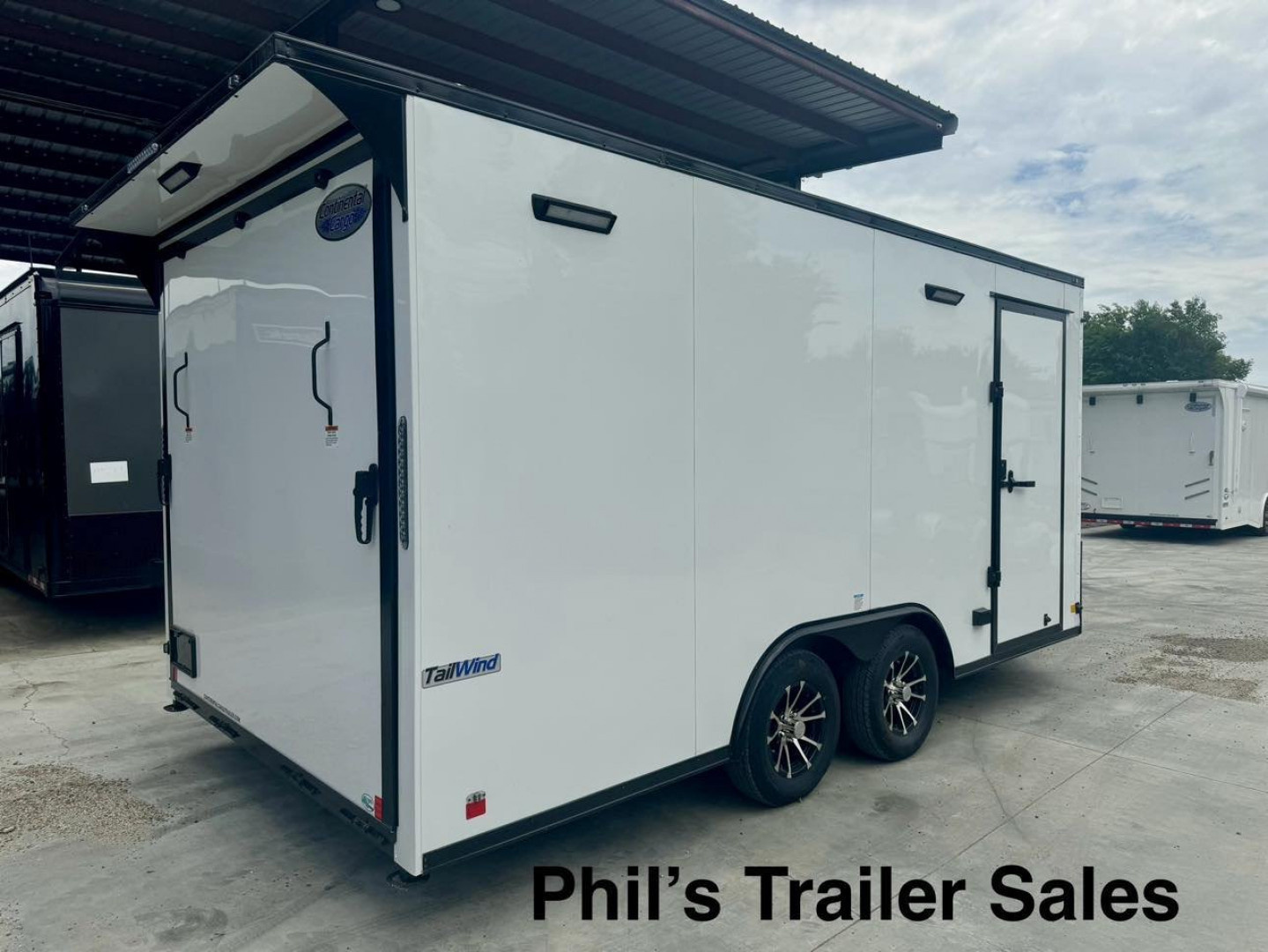 New Continental Cargo NEW 85X16 V-NOSE ELECTRICAL PACKAGE ENCLOSED MOTORCYCLE TRAILER TRAILER CARGO TRAILERS Motorcycle Trailer