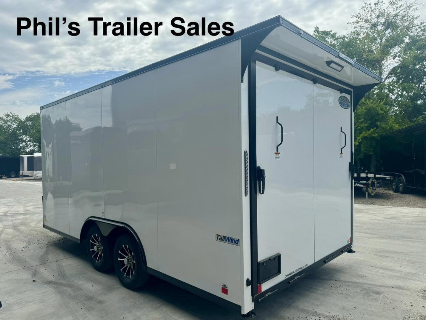 New Continental Cargo NEW 85X16 V-NOSE ELECTRICAL PACKAGE ENCLOSED MOTORCYCLE TRAILER TRAILER CARGO TRAILERS Motorcycle Trailer