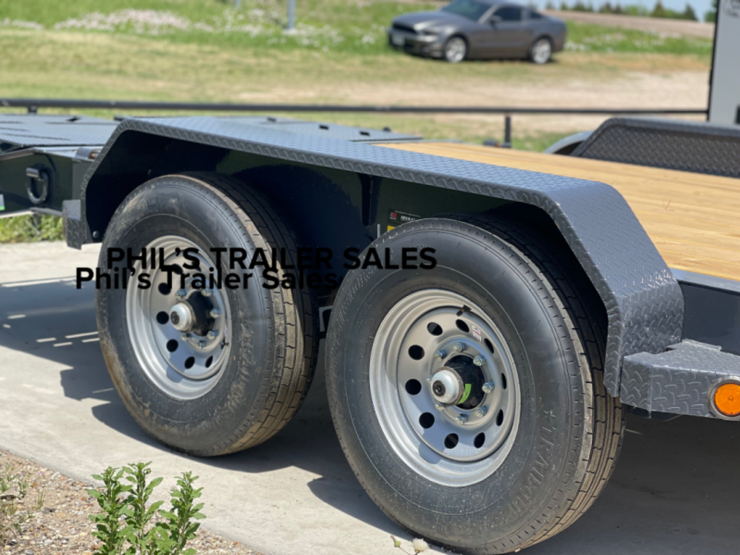 New IRON BULL NEW 18' EQUIPMENT TRAILER OPEN TRAILER UTILITY TRAILERS MEGA RAMP Equipment Trailer ONLY 1 AVAILABLE AT THIS PRICE!