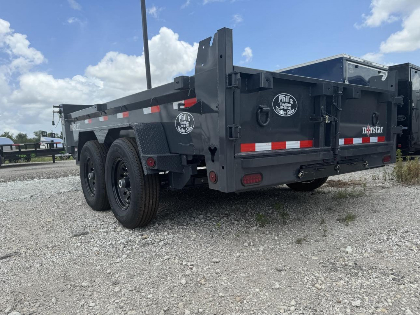New 14 ' DUMP TRAILER NORSTAR BY IRONBULL Dump Trailers