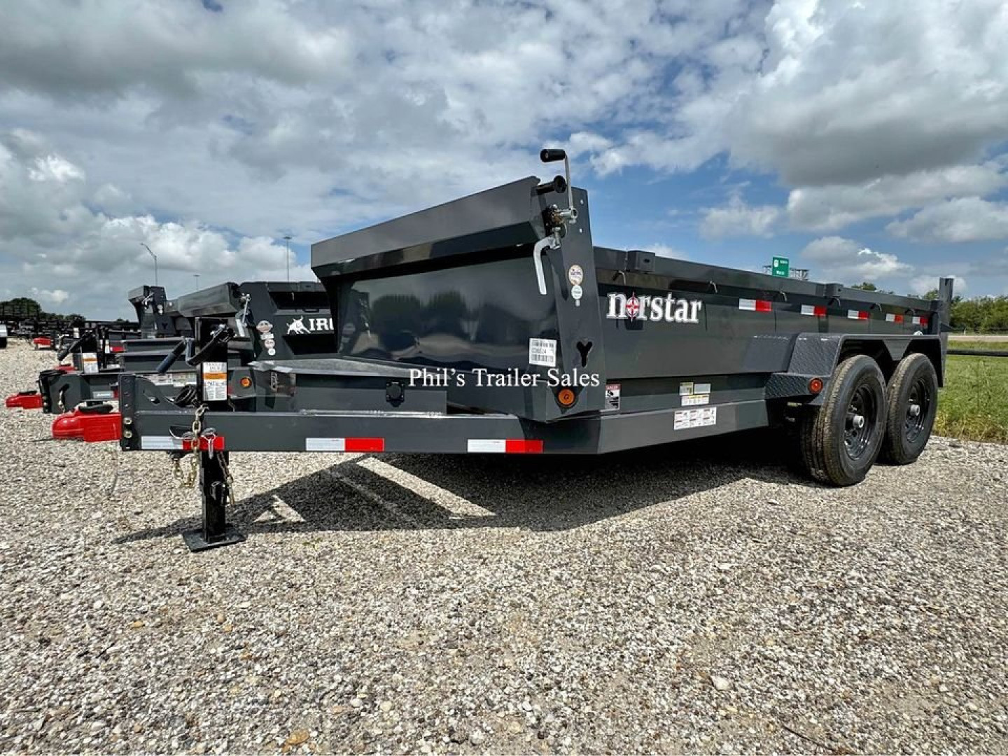 New 14 ' DUMP TRAILER NORSTAR BY IRONBULL Dump Trailers