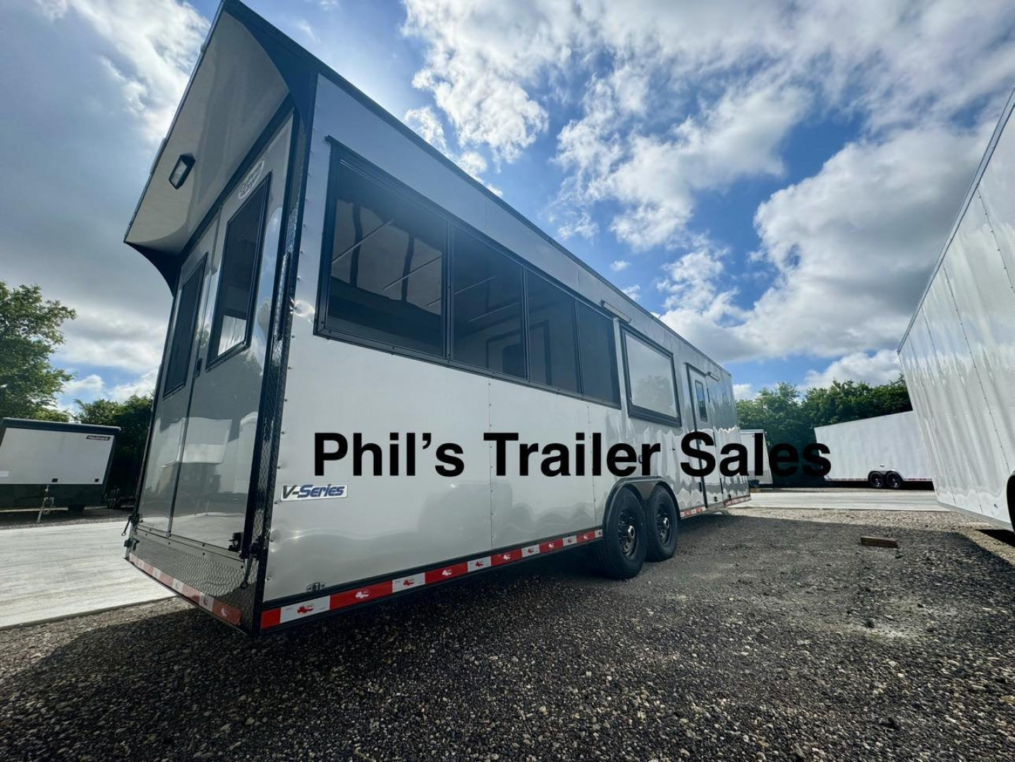 New 2025 Continental Cargo 8.5X28 VENDING TRAILER WITH BATHROOM Concession Trailer