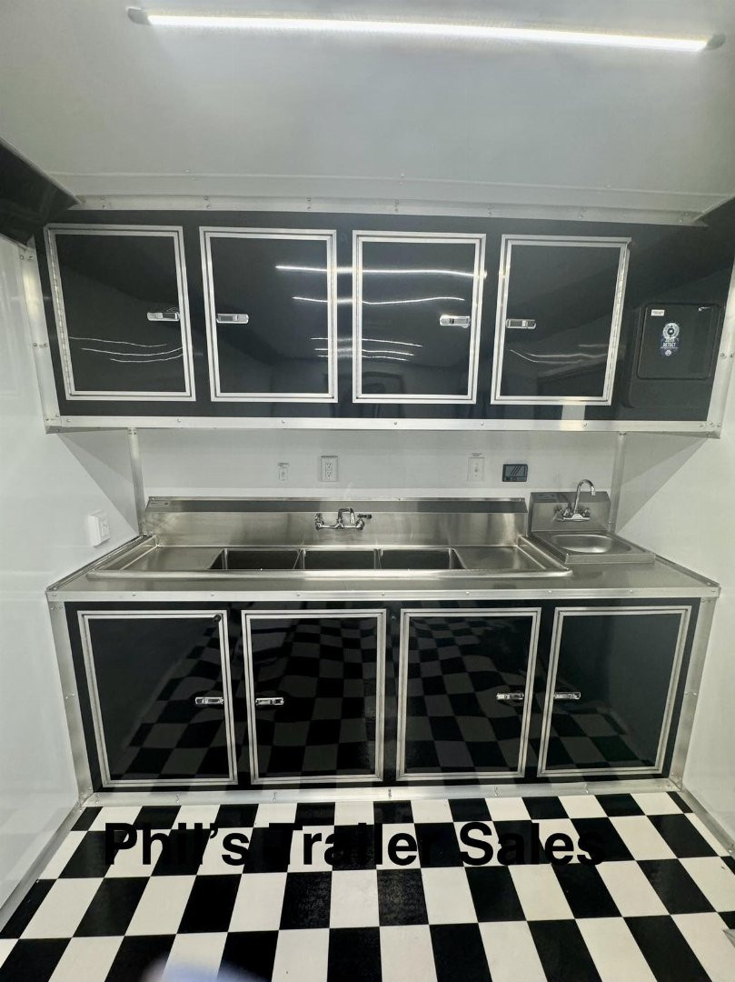 New 2025 Continental Cargo 8.5X28 VENDING TRAILER WITH BATHROOM Concession Trailer