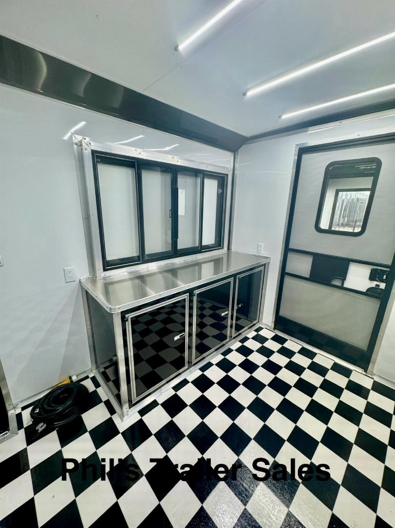 New 2025 Continental Cargo 8.5X28 VENDING TRAILER WITH BATHROOM Concession Trailer