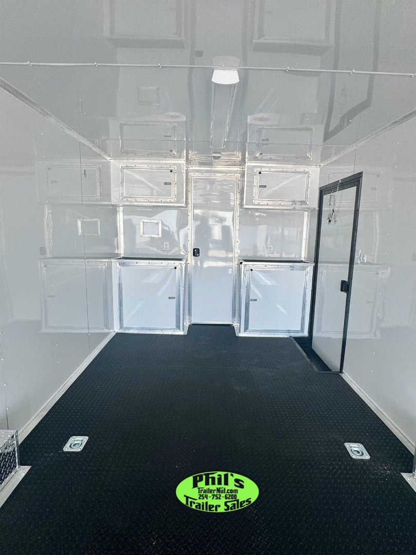 New 8.5x32 BATHROOM PACKAGE & ESCAPE DOOR Car / Racing Trailer ENCLOSED CAR HAULER