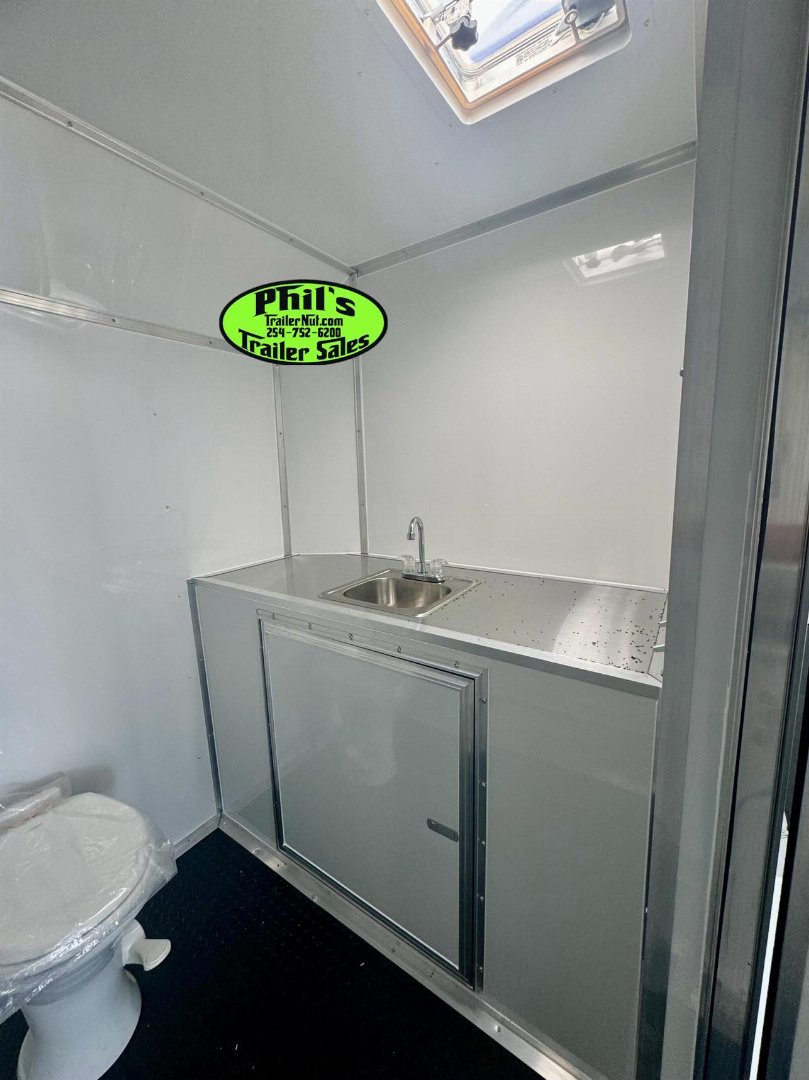 New 8.5x32 BATHROOM PACKAGE & ESCAPE DOOR Car / Racing Trailer ENCLOSED CAR HAULER