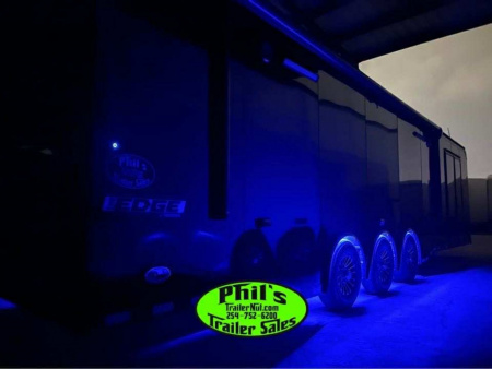 New Haulmark 8.5X34 RACE TRAILER EDGE PRO BATHROOM PACKAGE ELECTRIC AWNING & HYDRAULIC JACK! Car / Racing Trailer