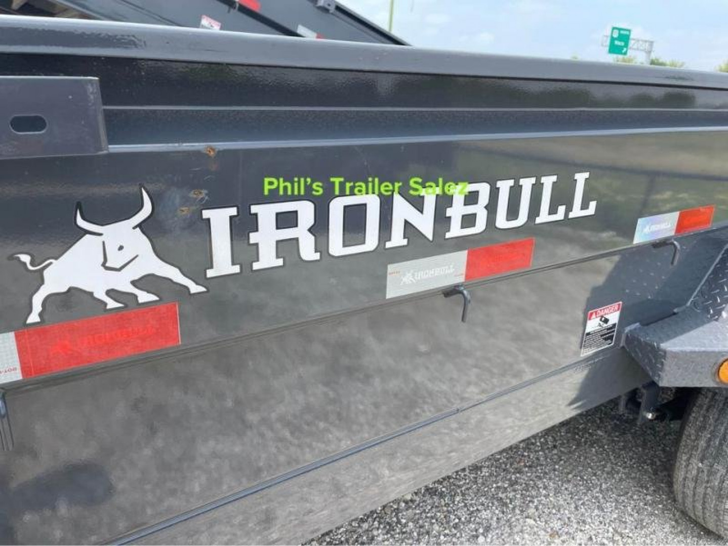 New RED TAG SALE!! 2024 IRON BULL 83X16 DUMP TRAILER IRON BULL POWDER COATED DUP TRAILERS Dump Trailer 2024 CLOSE OUT MODEL ONLY 1 AVAILABLE AT THIS PRICE!