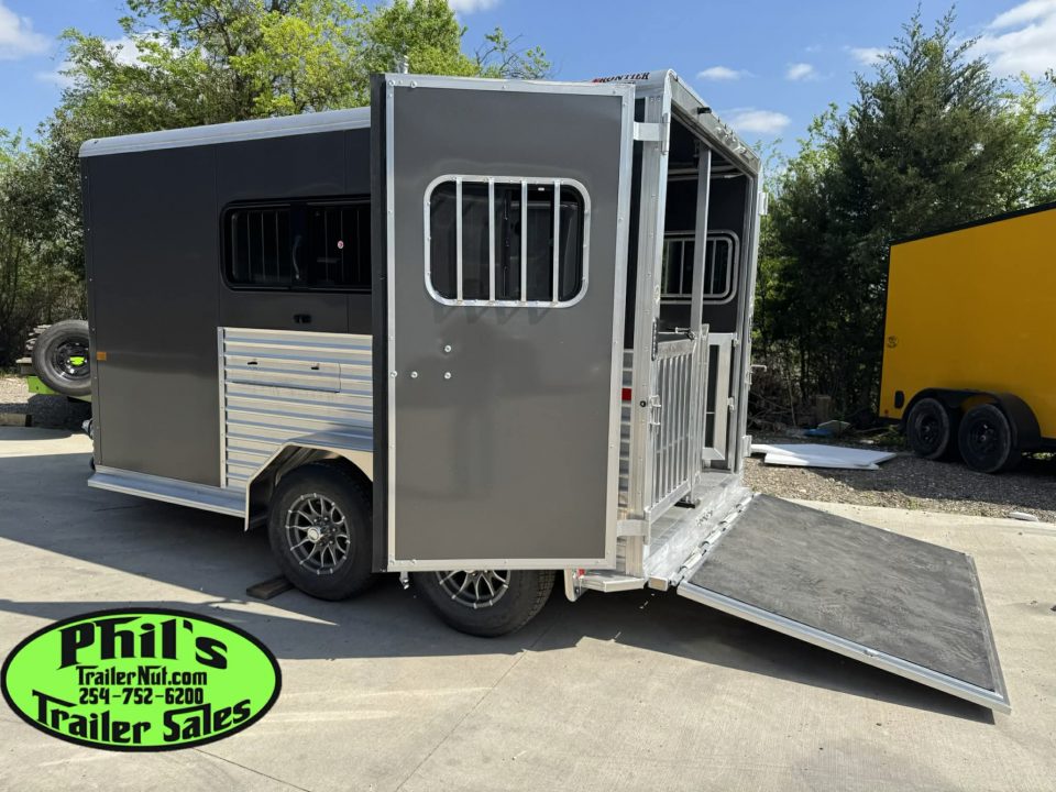 New Frontier Trailers 4 PEN Stock / Stock Combo Trailer LOW PRO LIVESTOCK TRAILER LAST 1 AT THIS PRICE! GET IT BEFORE IT'S GONE!