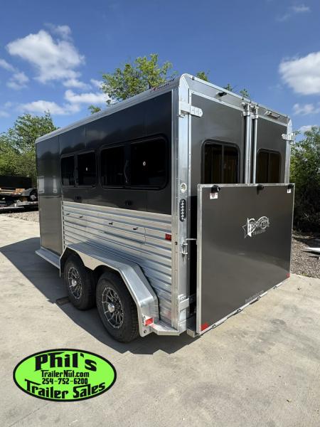 New Frontier Trailers 4 PEN Stock / Stock Combo Trailer LOW PRO LIVESTOCK TRAILER LAST 1 AT THIS PRICE! GET IT BEFORE IT'S GONE!