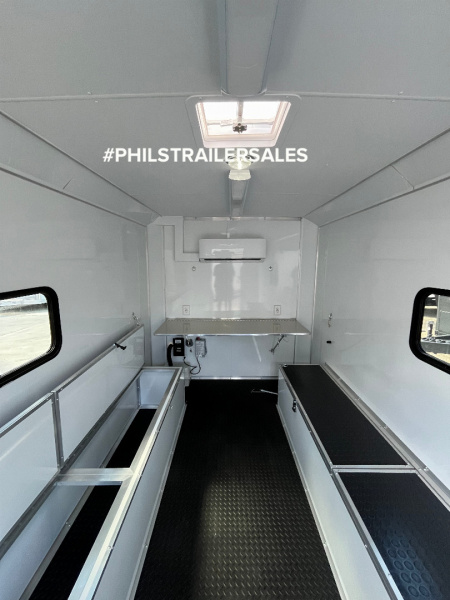 New CONTINENTAL CARGO Crew trailer 7X14 DOG HOUSE Office Trailer BENCHES WITH STORAGE & MINI SPLIT!