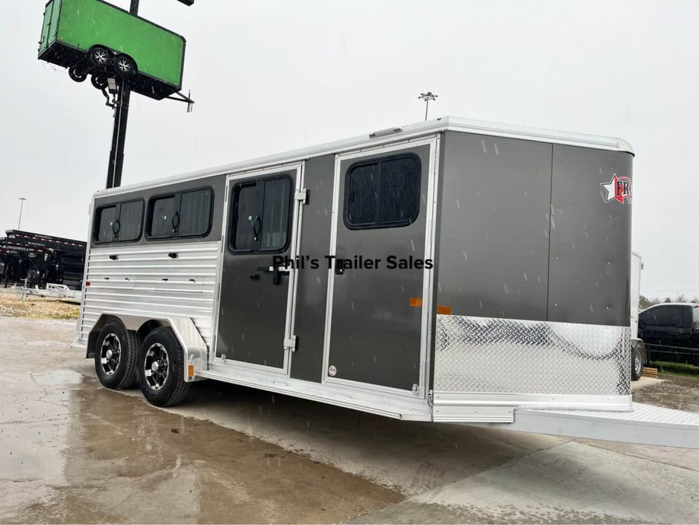 New 2025 Frontier Trailers LOW PRO LIVESTOCK TRAILER 6 PEN Stock / Stock Combo Trailer