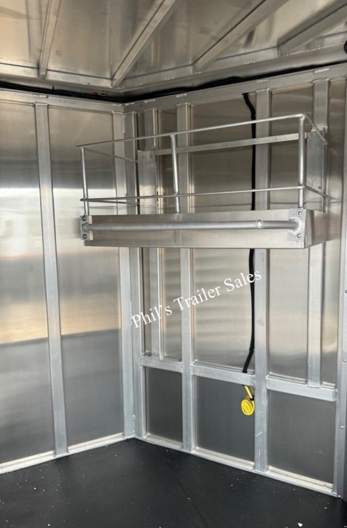 New 2025 Frontier Trailers LOW PRO LIVESTOCK TRAILER 6 PEN Stock / Stock Combo Trailer