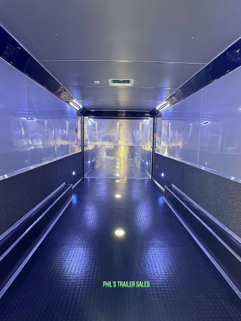 New CONTINENTAL CARGO 8.5X34 RACE TRAILER BATHROOM PACKAGE Car / Racing Trailer