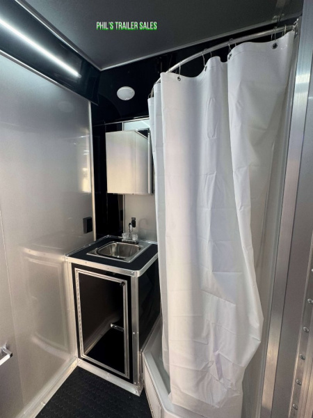 New ONLY 1 AT THIS PRICE! GET IT BEFORE IT'S GONE! CONTINENTAL CARGO NEW 85X34 ENCLOSED RACE TRAILER BATHROOM ELECTRIC AWNING CAR HAULER TRAILER CARGO TRAILERS Car / Racing Trailer