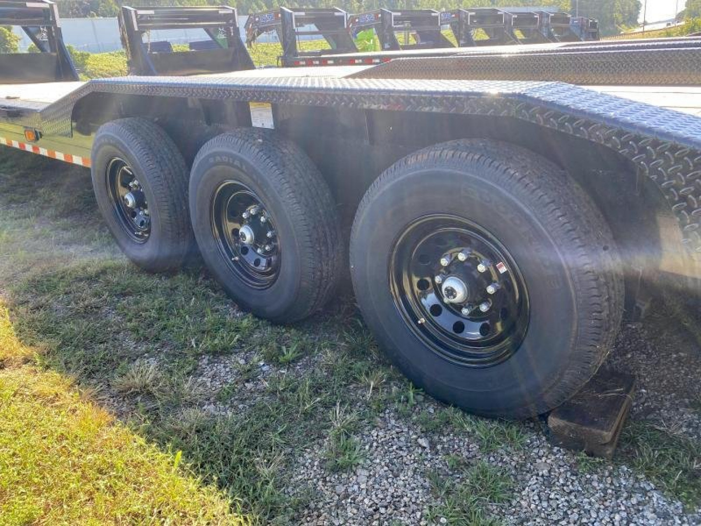 New Iron Bull 102 X 44 Equipment Trailer DRIVE OVER FENDERS