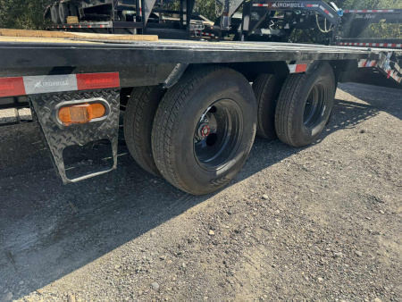 New IRON BULL 32 TANDEM DUAL EQUIPMENT TRAILER Equipment Trailer