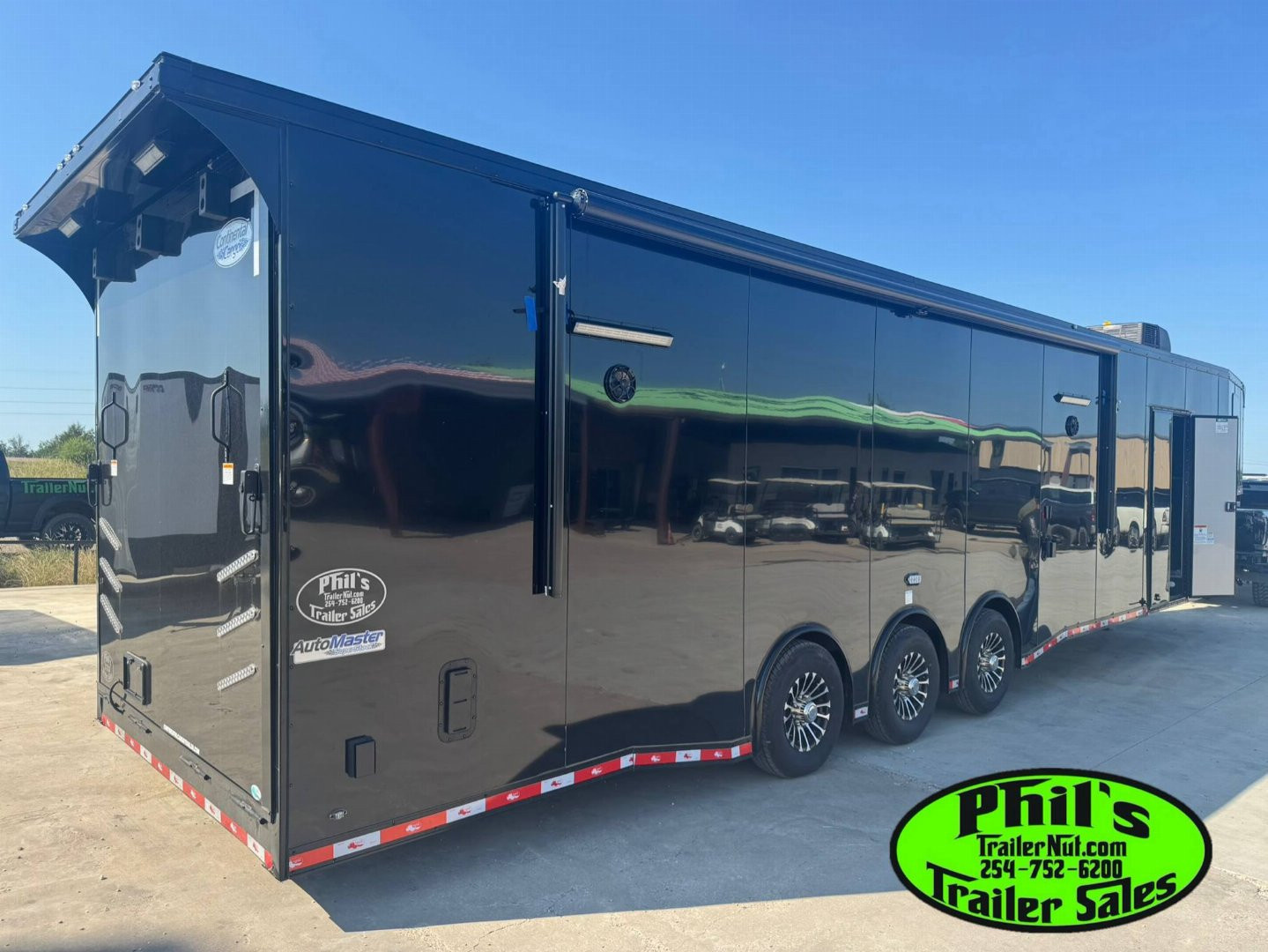 New LAST ONE AT THIS PRICE! GET IT BEFORE IT'S GONE!!!! CONTINENTAL CARGO NEW 85X44 ENCLOSED CAR RACE TRAILER BATHROOM CAR HAULER CARGO GOOSENECK Car / Racing Trailer