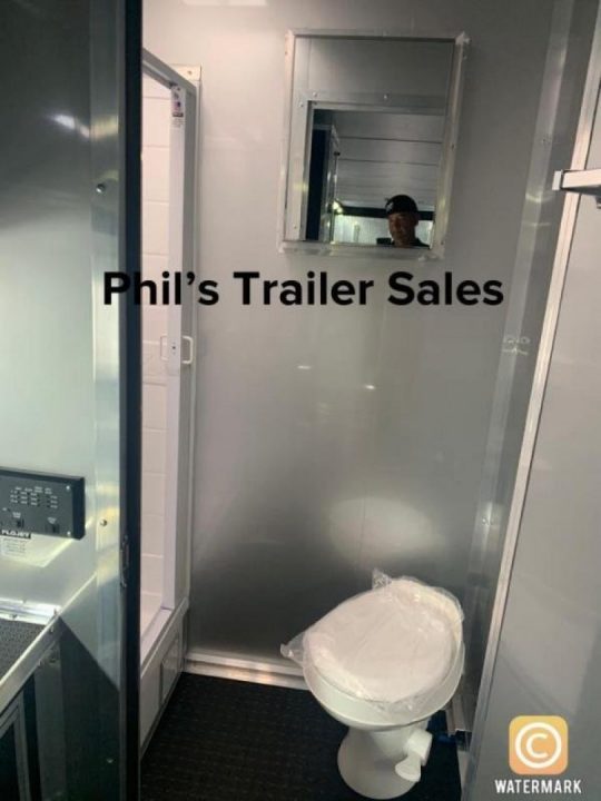 New Continental Cargo NEW 85X44 ENCLOSED CAR RACE TRAILER BATHROOM CAR HAULER Car / Racing Trailer DUAL MINI SPLIT