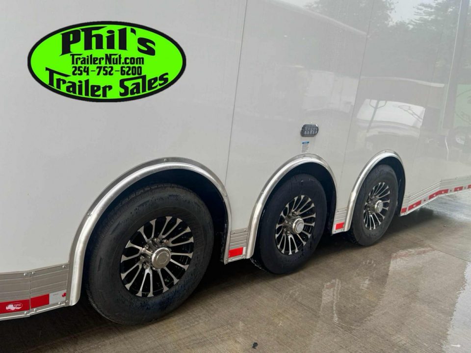 New Continental Cargo NEW 85X44 ENCLOSED CAR RACE TRAILER BATHROOM CAR HAULER Car / Racing Trailer DUAL MINI SPLIT
