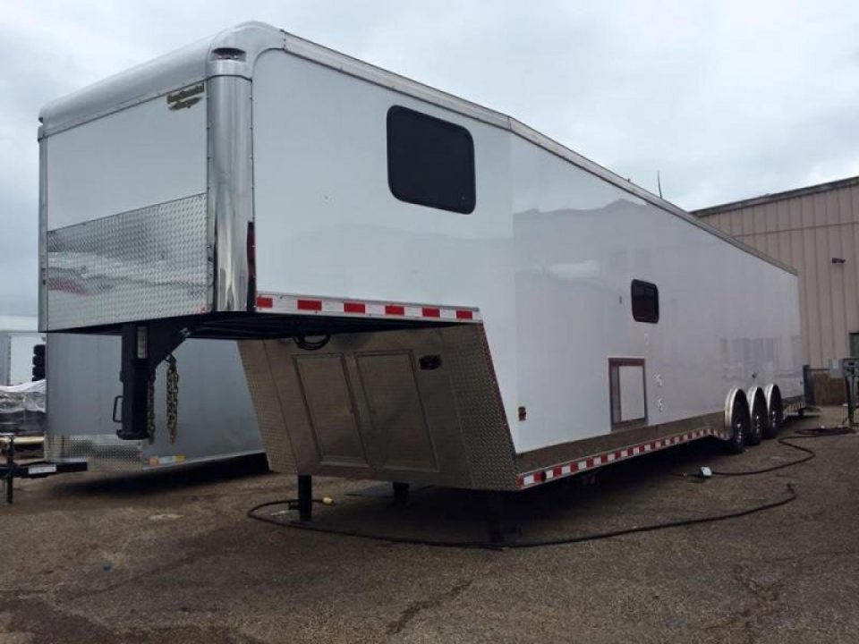 New Continental Cargo NEW 85X44 ENCLOSED CAR RACE TRAILER BATHROOM CAR HAULER Car / Racing Trailer DUAL MINI SPLIT