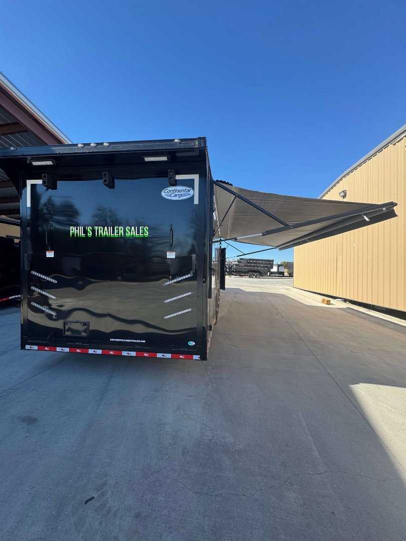 New CONTINENTAL CARGO NEW 85X34 ENCLOSED CAR RACE TRAILER BATHROOM CAR HAULER Car / Racing Trailer
