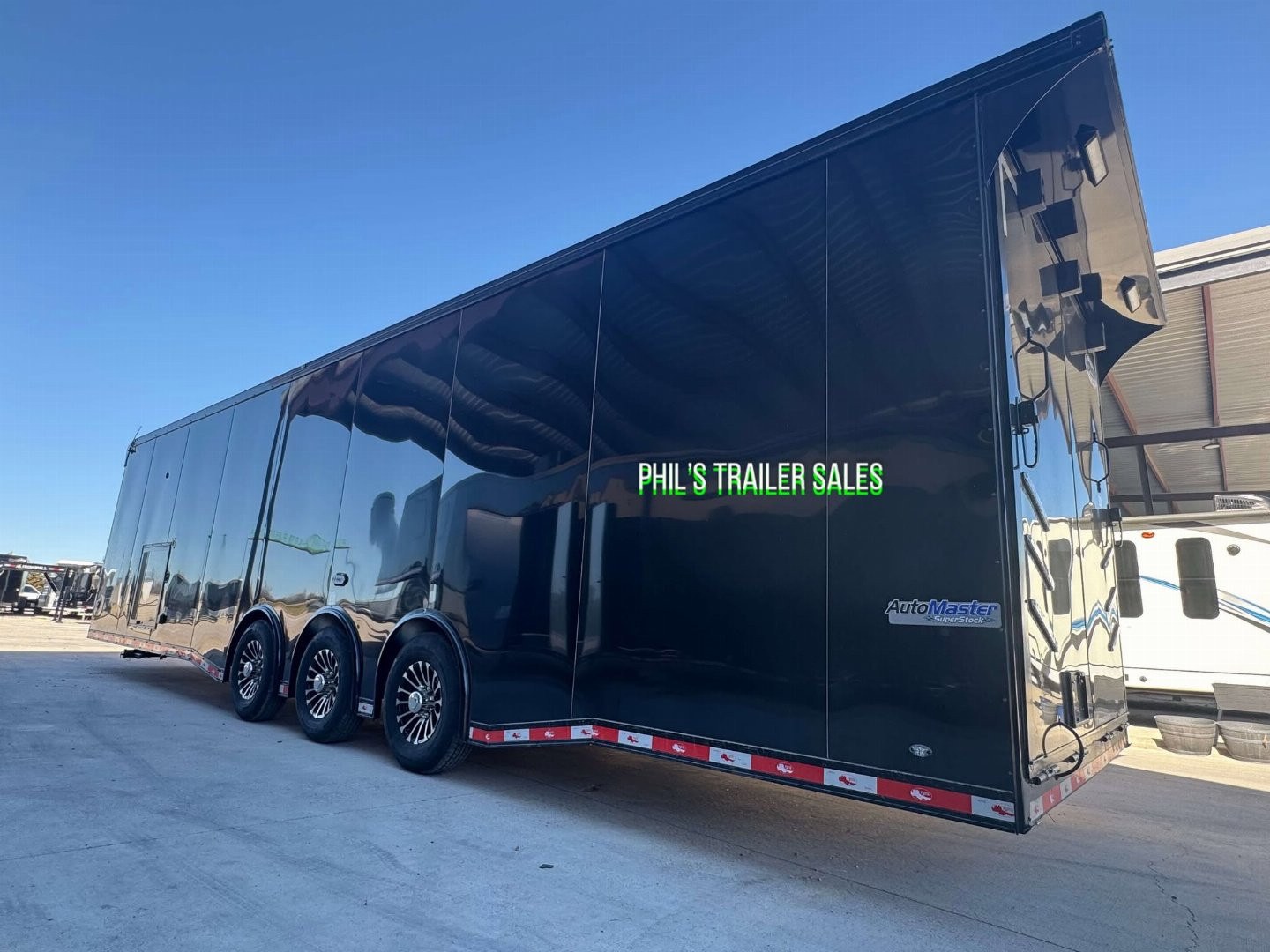 New CONTINENTAL CARGO NEW 85X34 ENCLOSED CAR RACE TRAILER BATHROOM CAR HAULER Car / Racing Trailer