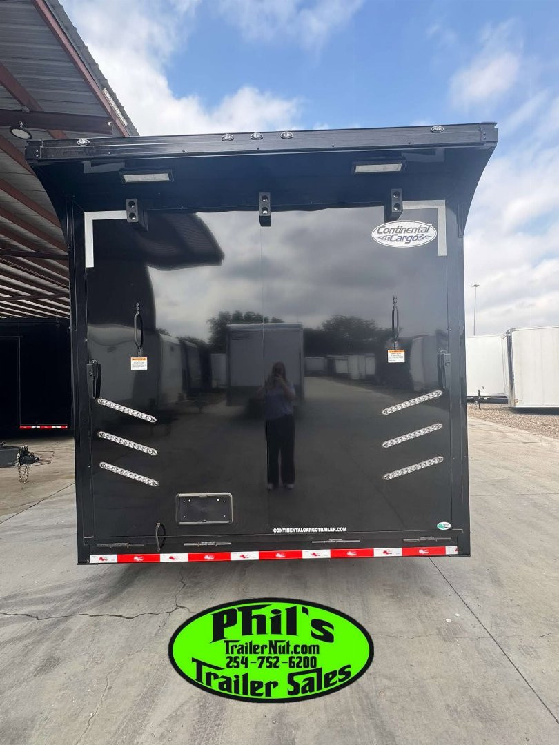 New CONTINENTAL CARGO NEW 85X34 ENCLOSED CAR RACE TRAILER BATHROOM CAR HAULER Car / Racing Trailer