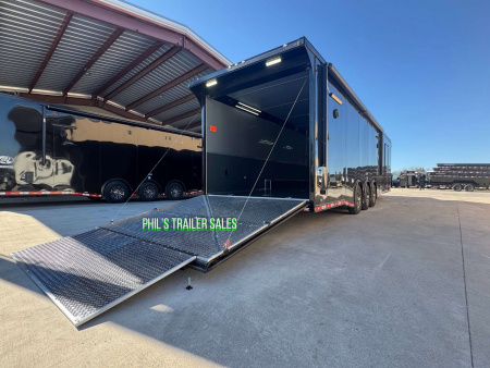 New CONTINENTAL CARGO NEW 85X34 ENCLOSED CAR RACE TRAILER BATHROOM CAR HAULER Car / Racing Trailer