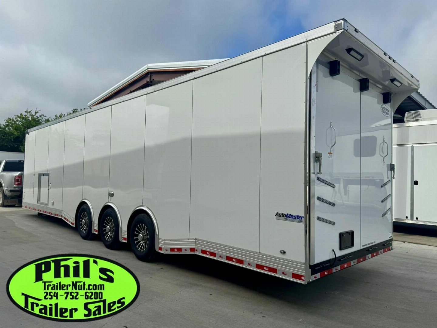 New CONTINENTAL CARGO NEW 85X34 ENCLOSED CAR RACE TRAILER BATHROOM CAR HAULER CARGO TRAILER Car / Racing Trailer