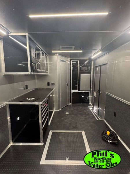 New CONTINENTAL CARGO NEW 85X34 ENCLOSED CAR RACE TRAILER BATHROOM CAR HAULER CARGO TRAILER Car / Racing Trailer