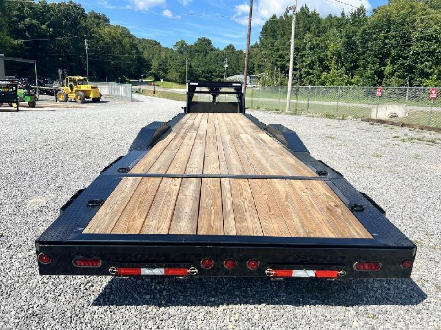 New Iron Bull 102 X 34 EQUIPMENT TRAILER DRIVE OVER FENDER Equipment Trailer