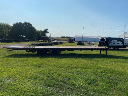 New 2026 Iron Bull 34' TANDEM DUAL TRAILER 9' HYDRALIC DOVE GOOSENECK Equipment Trailer