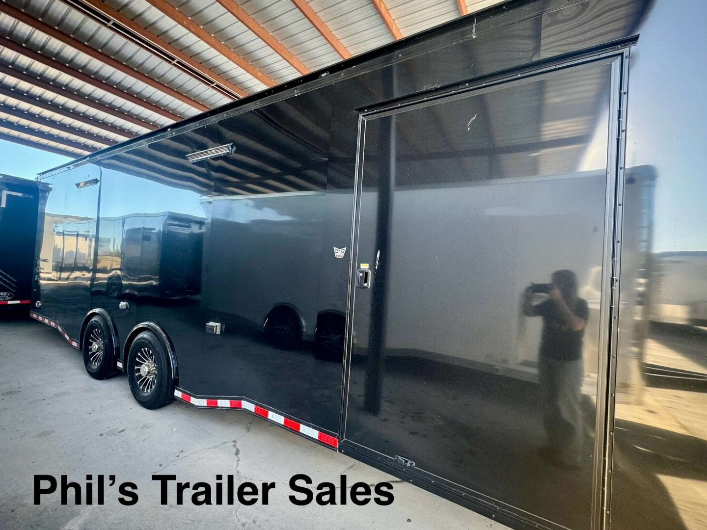 New 2025 HAULMARK 28' HAULMARK EDGE RACE TRAILER CAR HAULER Car / Racing Trailer